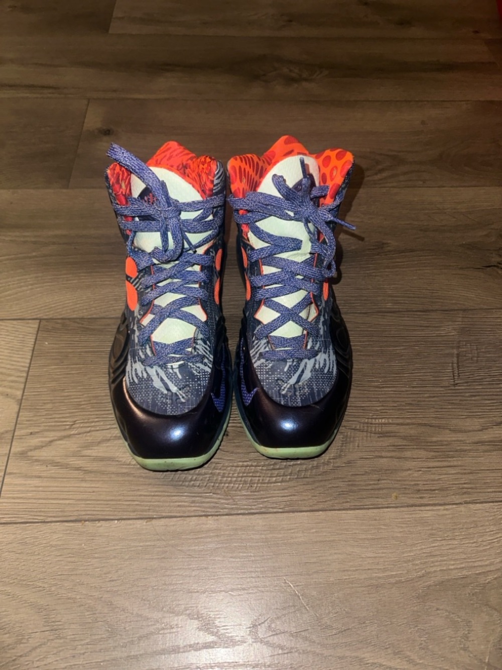 Nike Kids High-Top Sneakers in Orange, Purple, Black and Lime